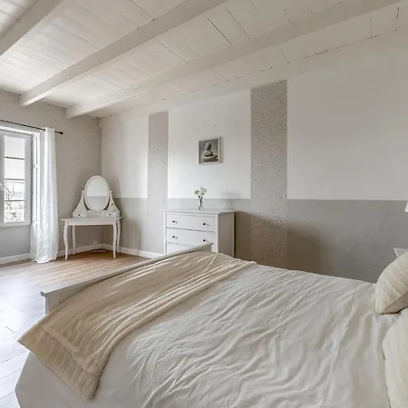 Awesome In With Wifi Hébergement de vacances *