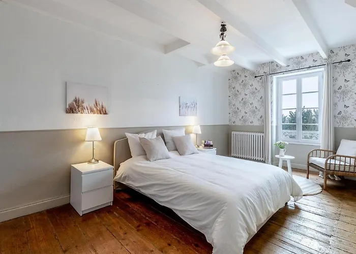 Awesome In With Wifi Hébergement de vacances Arthenac